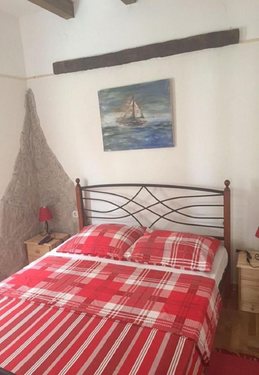 Apartments Neno - 20 M From Beach Ribarica Luaran gambar